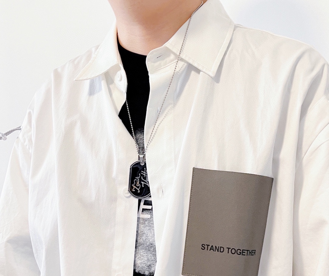 LOUIS VUITTON（ルイヴィトン） Signature Tabネックレス-BRAND OFF