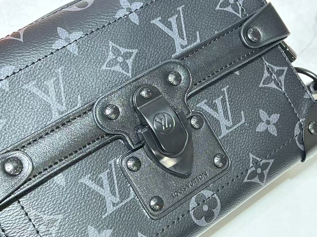 【LOUIS VUITTON旗艦店】ルイ・ヴィトン★SOUL TRUNK M11743★19*15*7CM-BRAND OFF