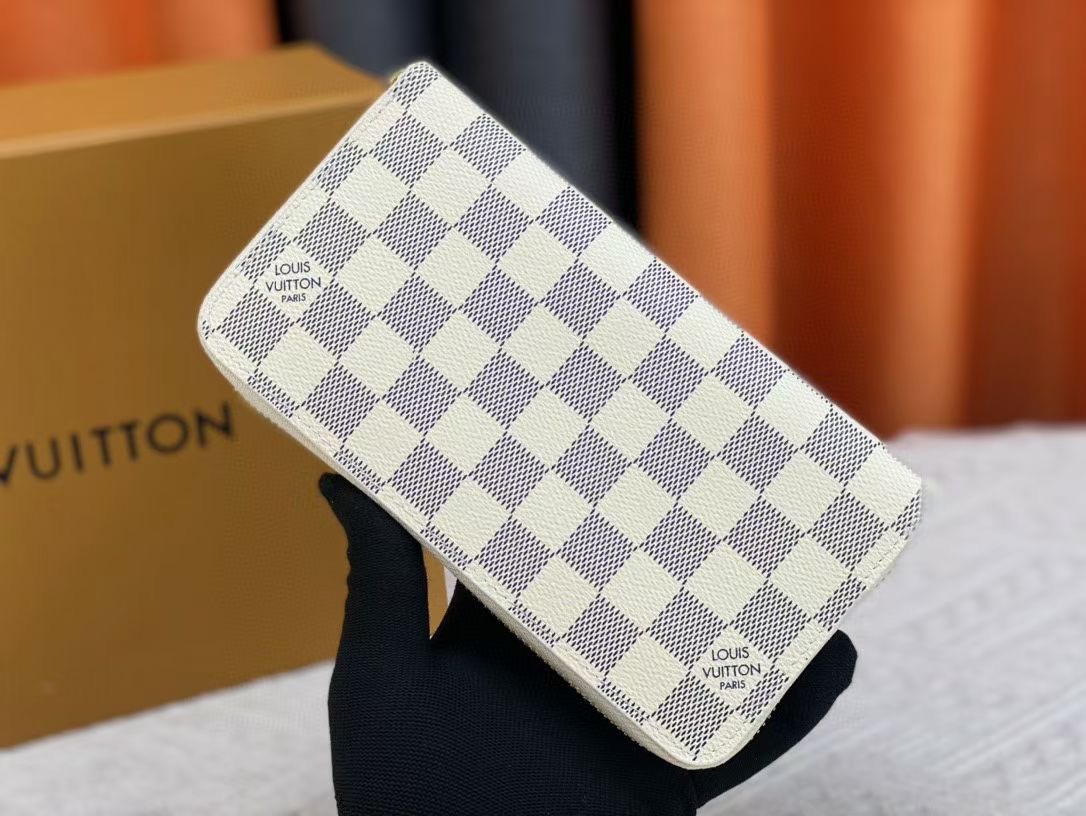 LOUIS VUITTON（ルイヴィトン）Vivian 財布 M60017-BRAND OFF