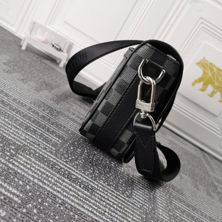 Louis Vuitton （ルイヴィトン） メッセンジャーバッグ 23.5x14x5cm-BRAND OFF