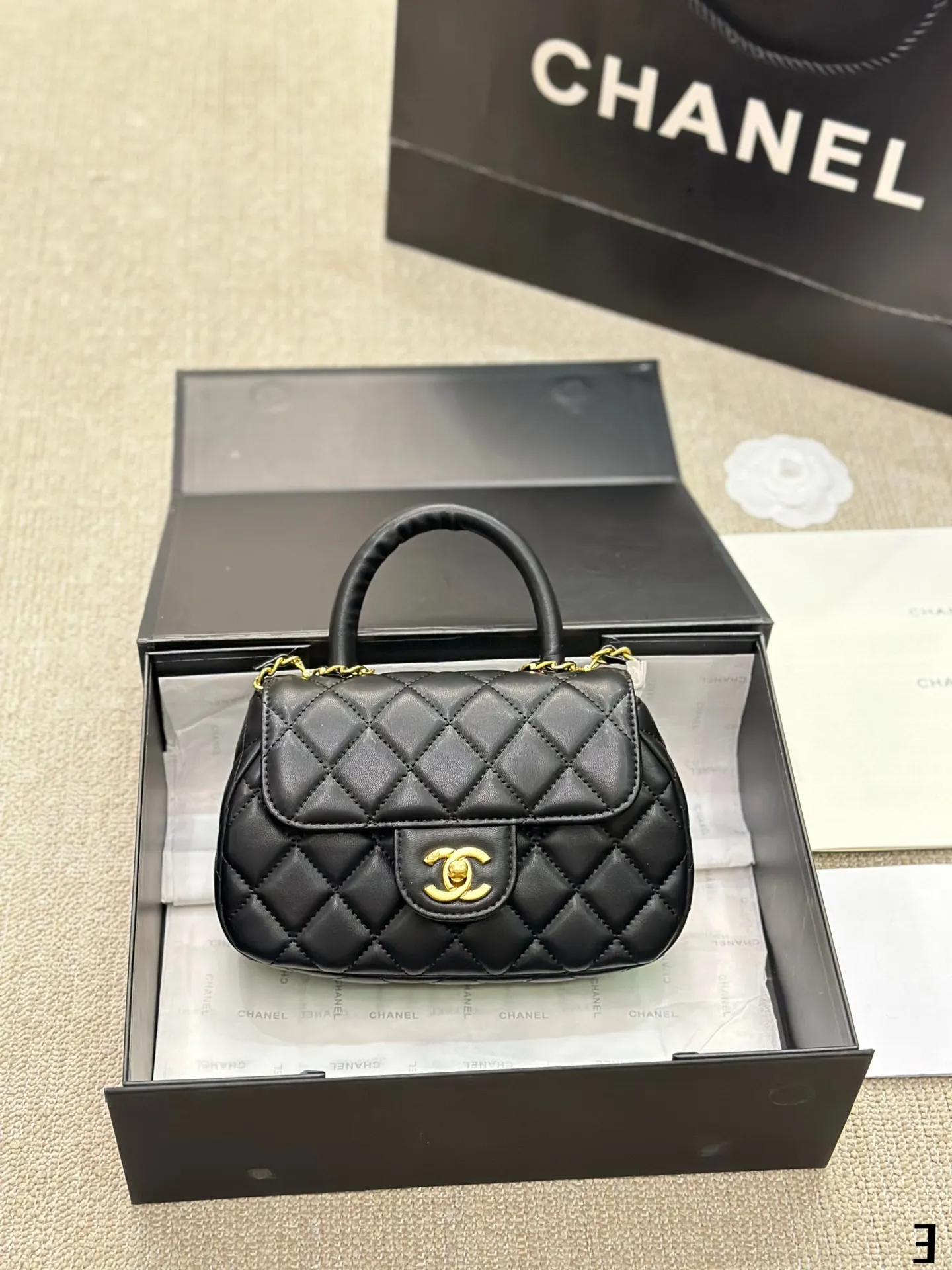 CHANEL トップハンドルフラップバッグ-BRAND OFF