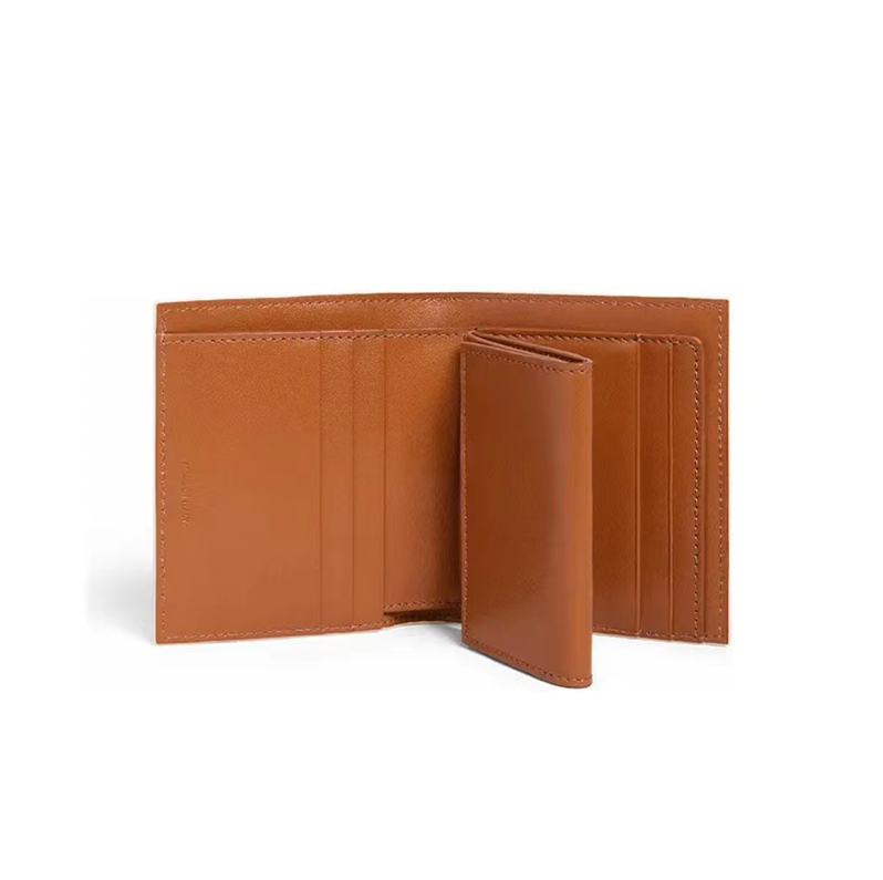 【CELINE】 ミディアム ストラップウォレット ホワイト / タン【財布】-BRAND OFF