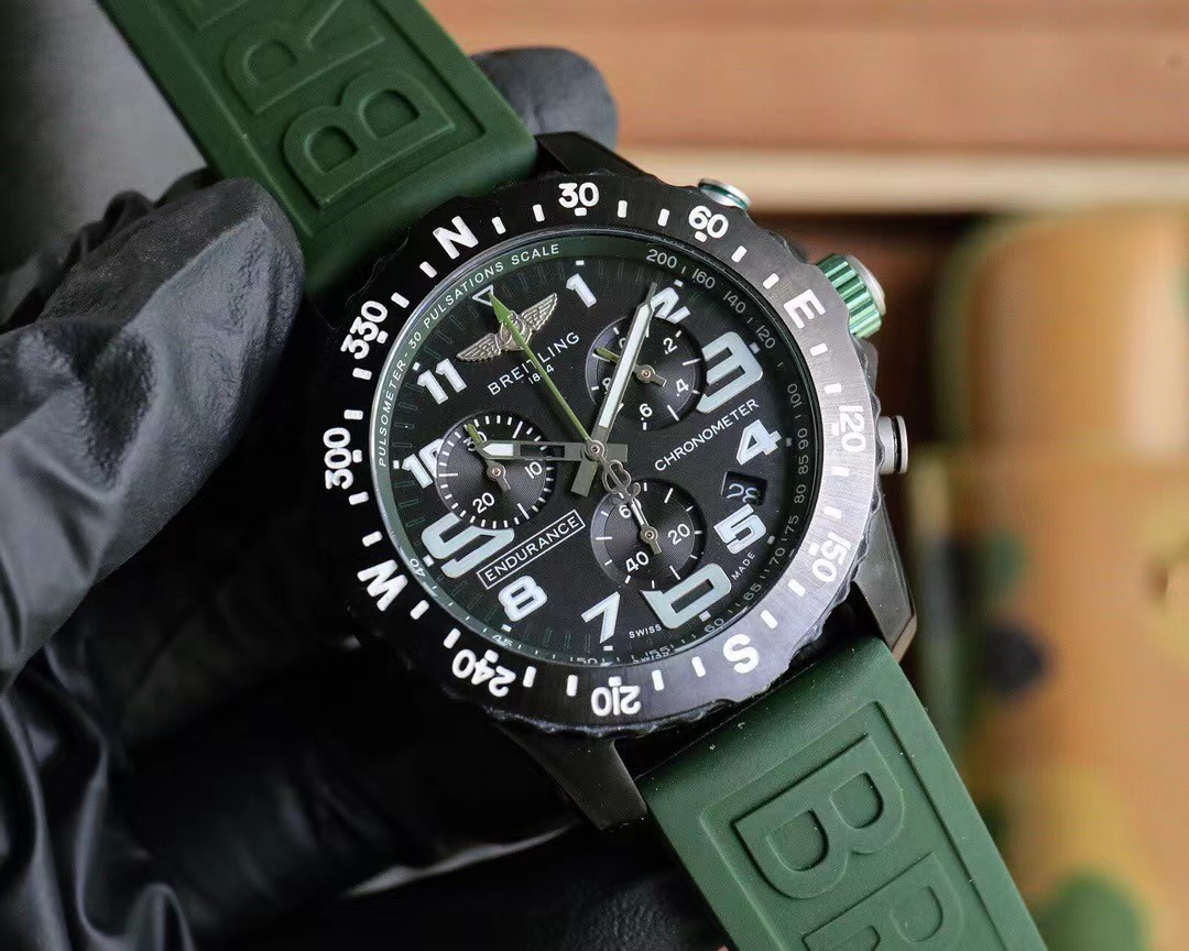 Breitling Endurance Pro X82310D31B1S1-BRAND OFF