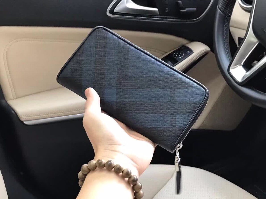 【BURBERRY 公式旗艦店】バーバリー 財布 当日出荷 好評に付き再入荷！19*10*2CM-BRAND OFF