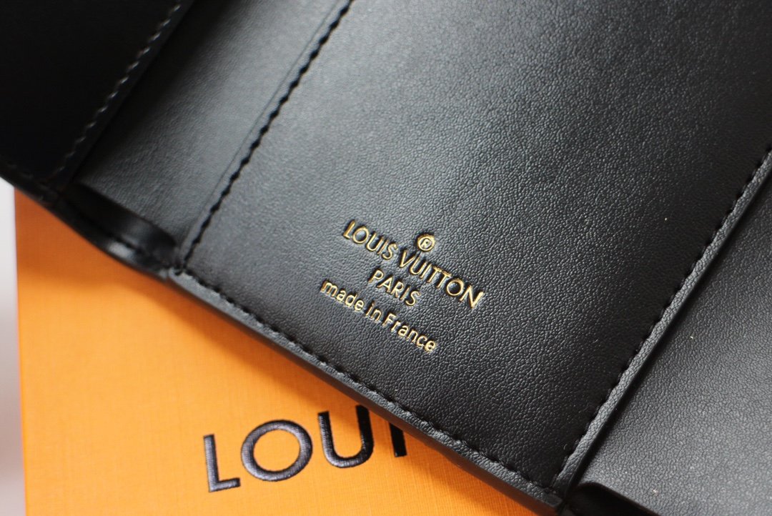 LouisVuitton ルイヴィトン　M68725 DAUPHINE 財布 12x9.5x3.5cm-BRAND OFF