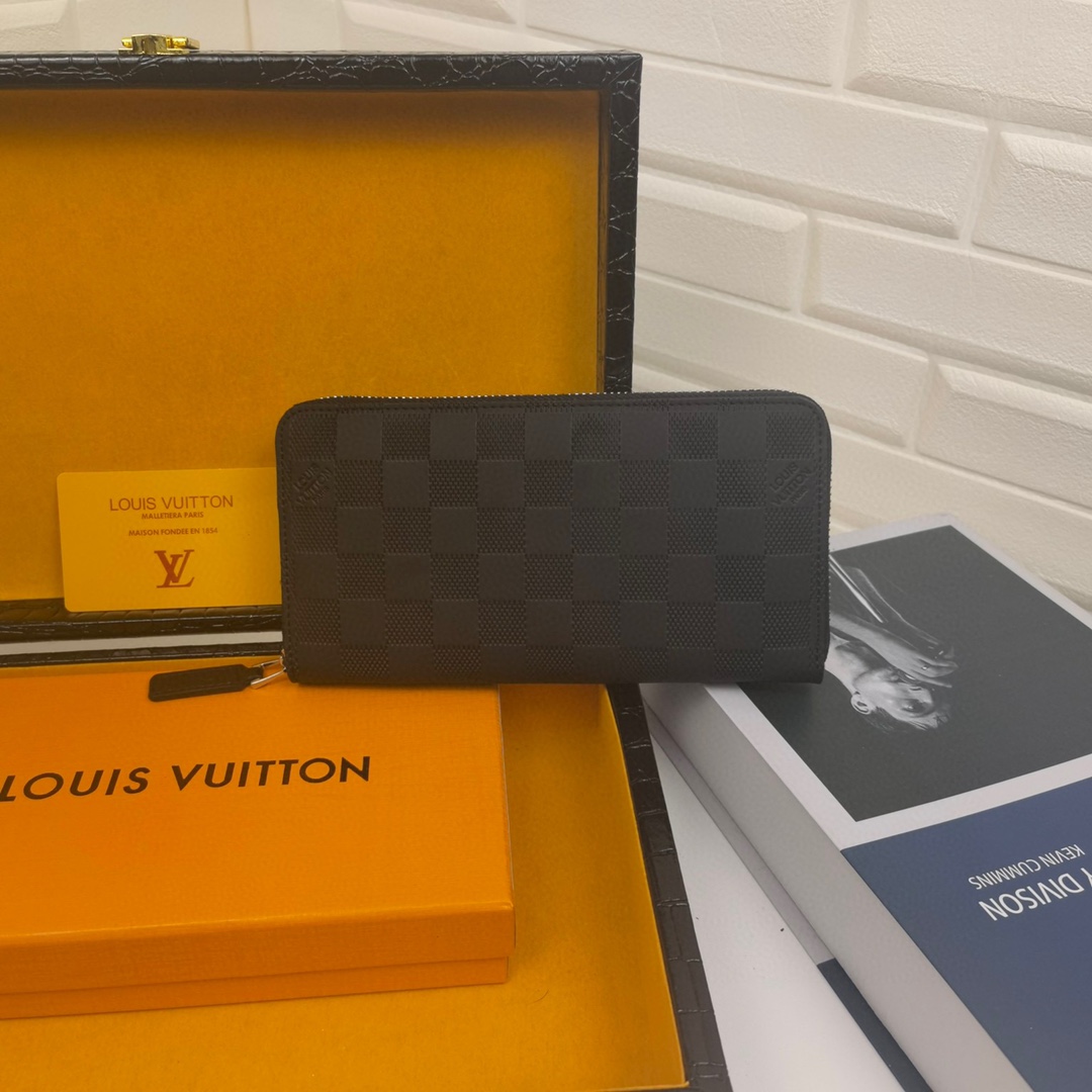 Louis Vuitton (ルイ・ヴィトン) 財布19x10x2.5 cm-BRAND OFF