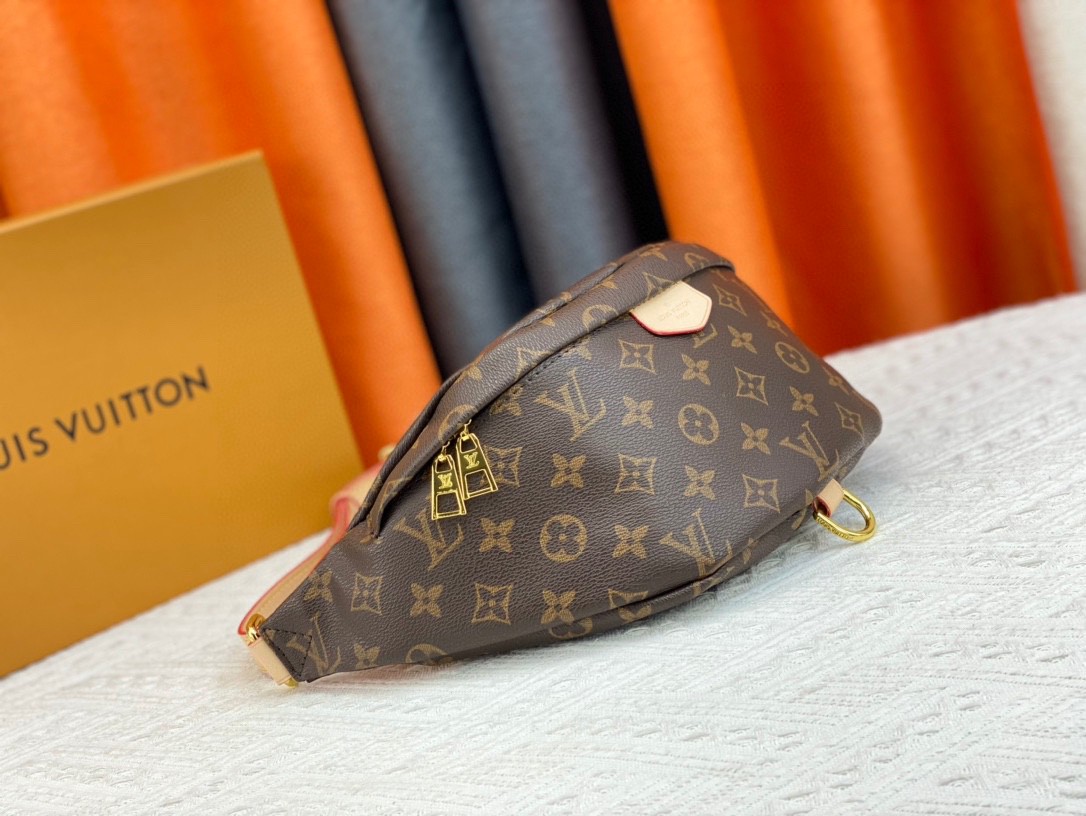 LOUIS VUITTON（ルイヴィトン）BUMBAG ウエストバッグ M43644-BRAND OFF