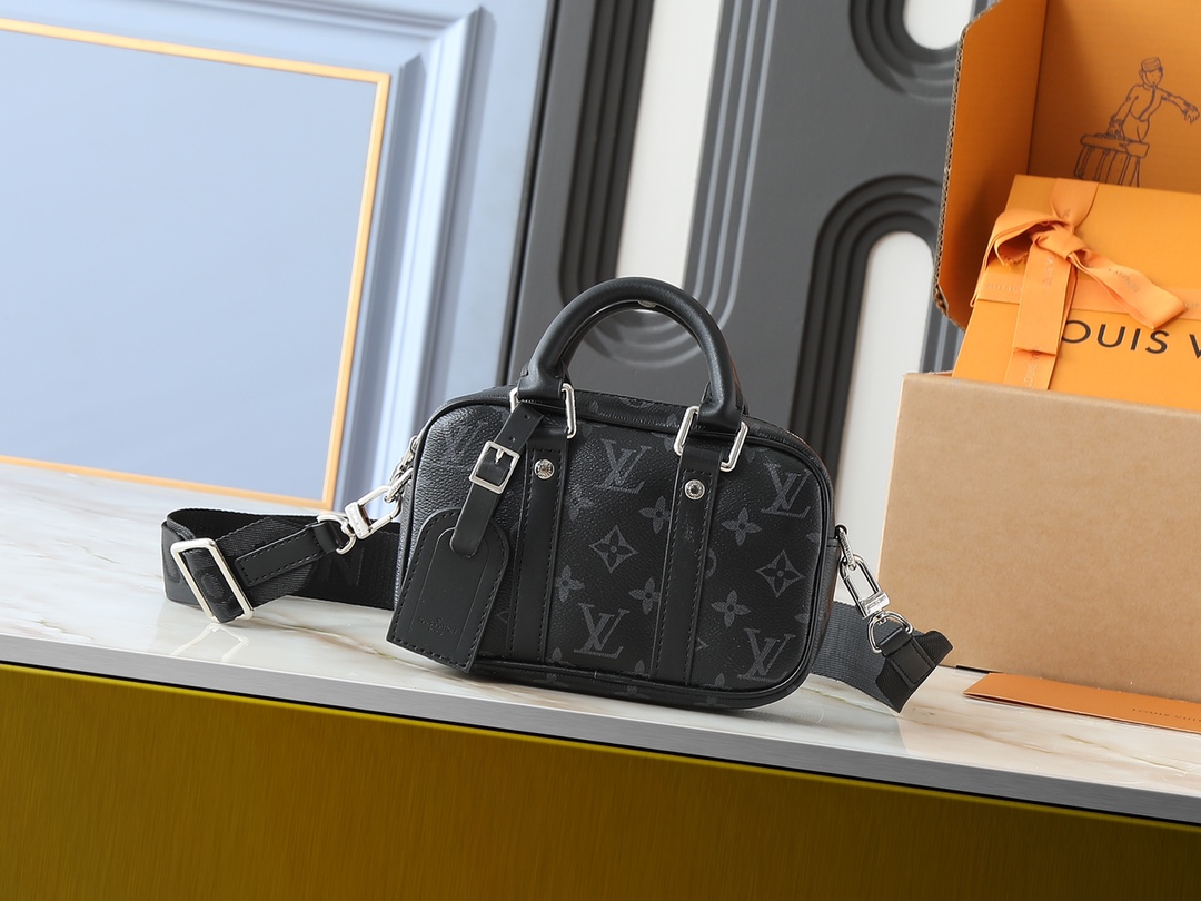 LOUIS VUITTON ルイヴィトン Nano Porte Documents Voyage M82770-BRAND OFF