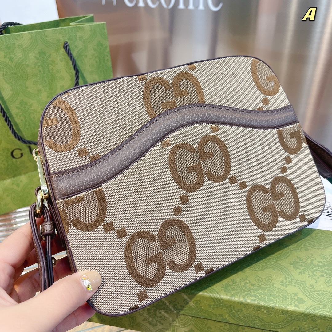 GUCCI(グッチ) メッセンジャーバッグ 24*5*17cm-BRAND OFF