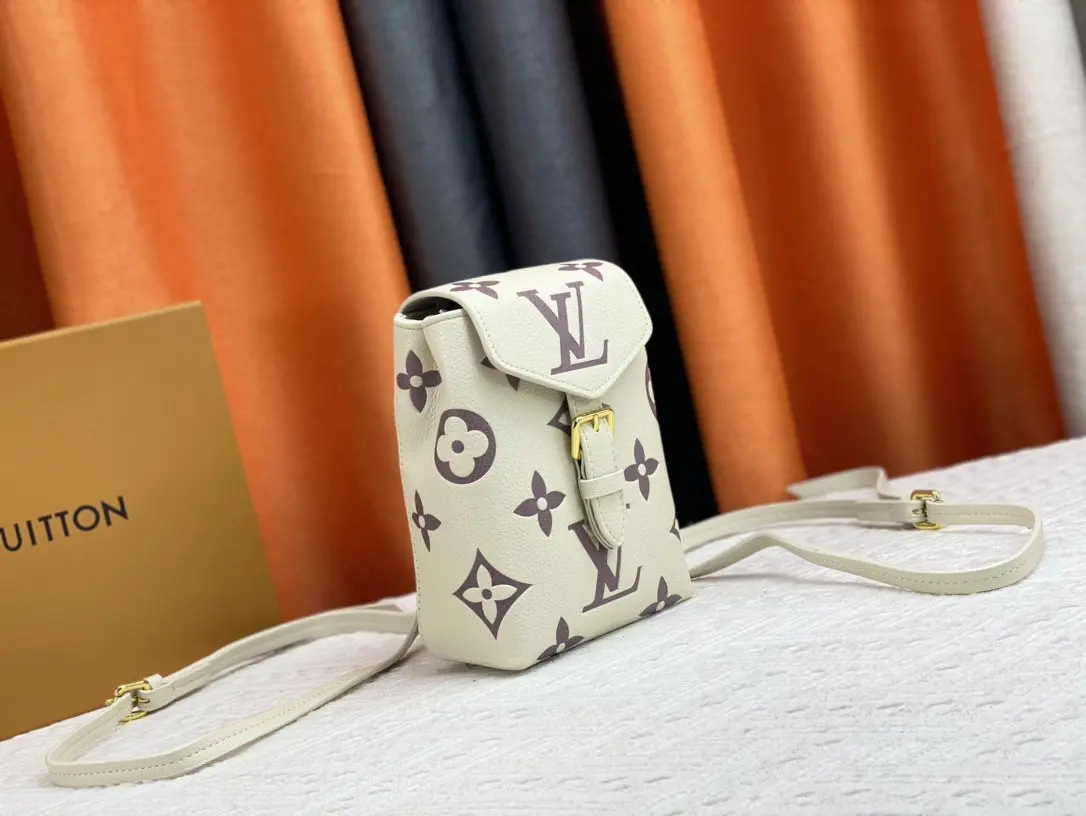 Louis Vuitton◇新しい小さなバックパックが発売されました M80738 80783 45764 81353-BRAND OFF