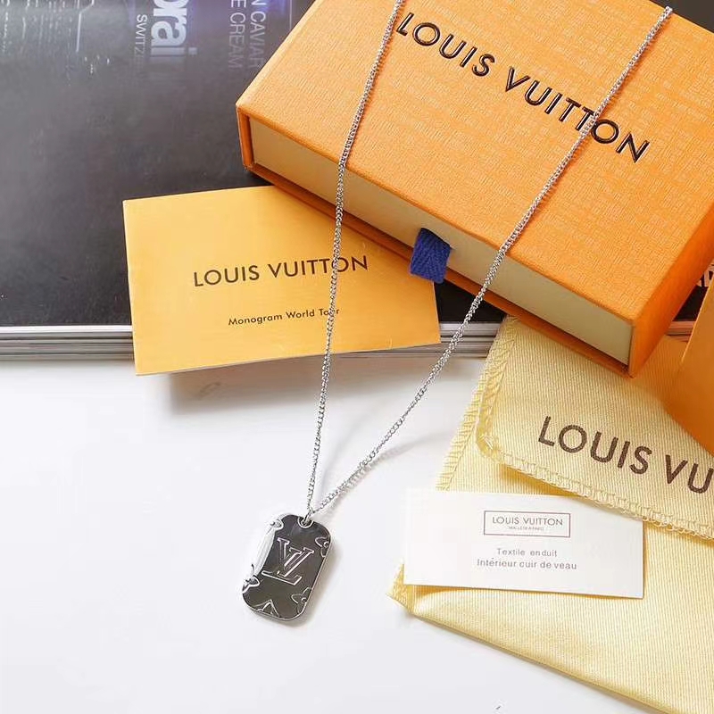 Louis Vuitton（ルイヴィトン）MONOGRAM ネックレス M62484-BRAND OFF