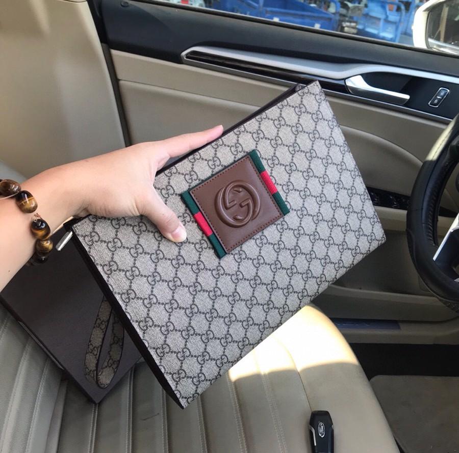 Gucci（グッチ）クラッチバッグ 31.5x24x6cm-BRAND OFF