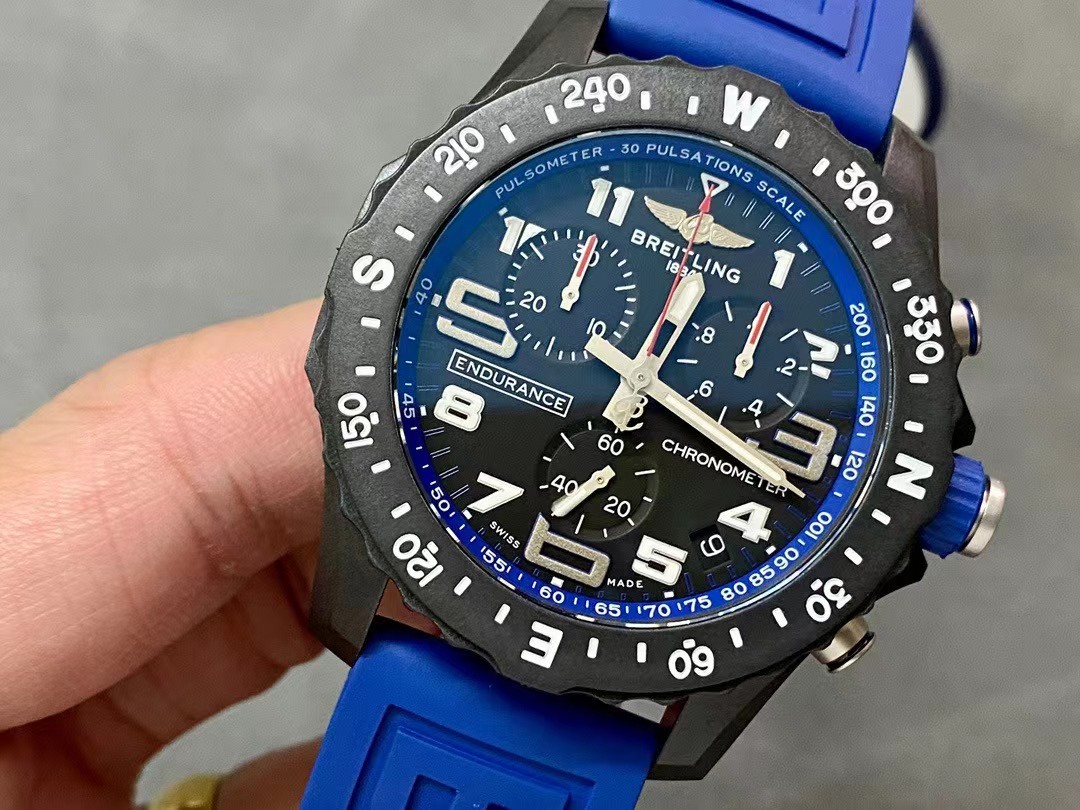Breitling Endurance Pro X82310D51B1S1-BRAND OFF