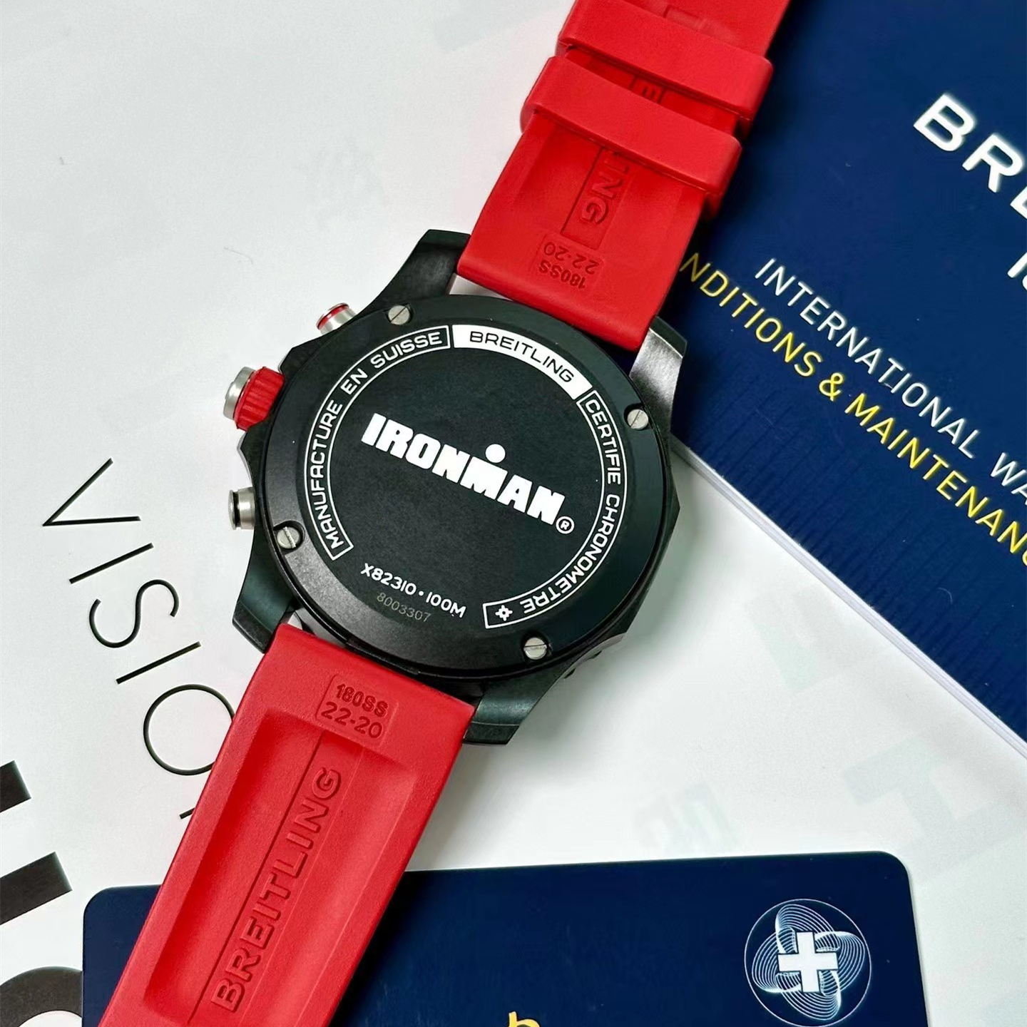 Breitling Endurance Pro IRONMAN X823109A1K1S1-BRAND OFF