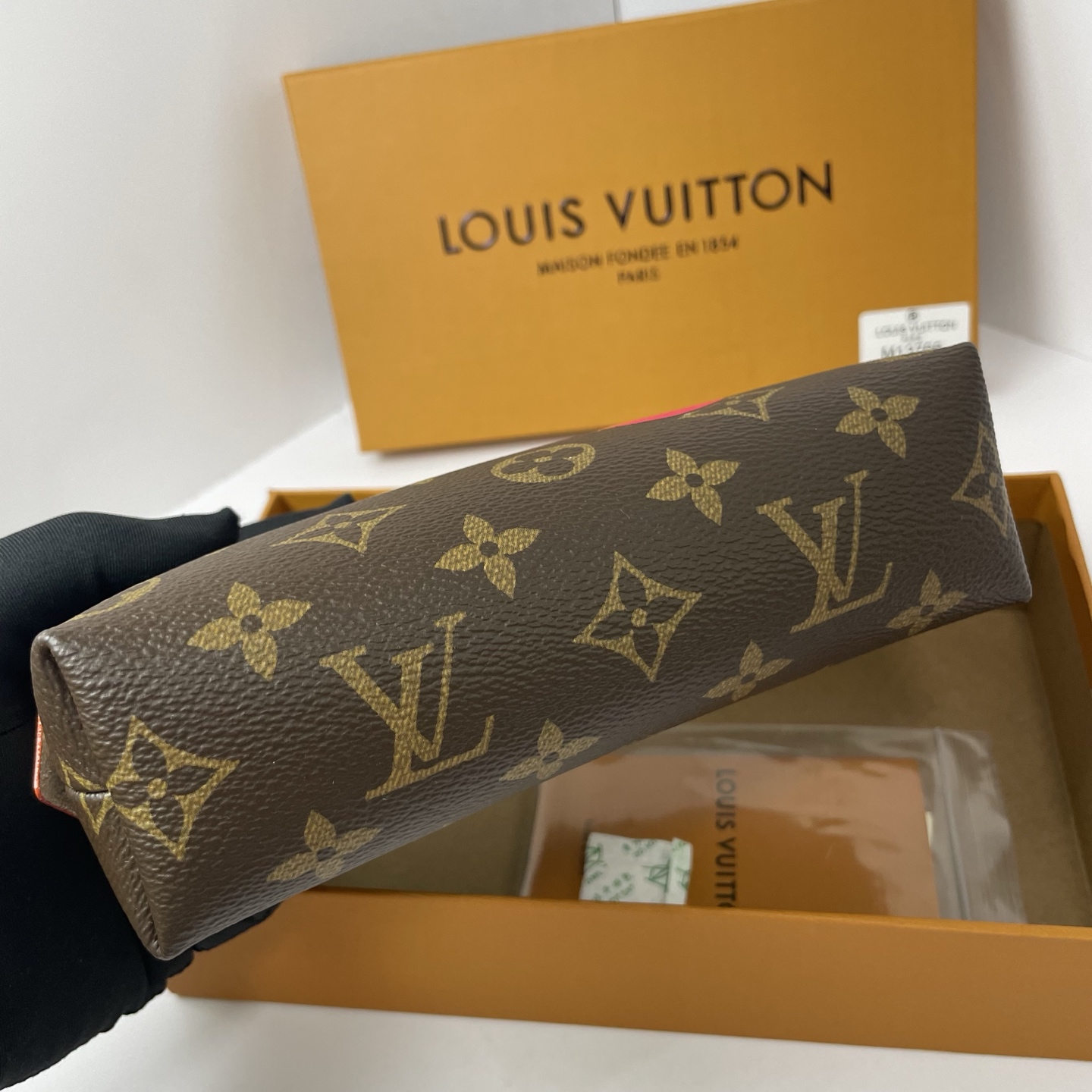 LOUIS VUITTON（ルイヴィトン）Monogram 化粧ポーチ M13766-BRAND OFF