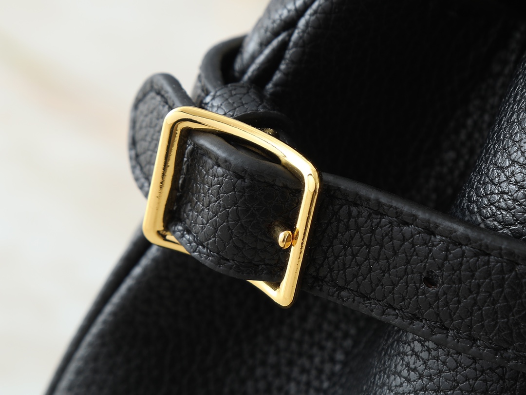 LOUIS VUITTON ルイヴィトン Anytime Flap Bag バッグ M14604 M14973-BRAND OFF