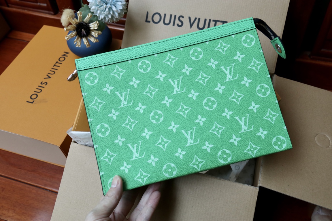LOUIS VUITTON ルイヴィトン POCHETTE VOYAGE クラッチバッグ M83099-BRAND OFF