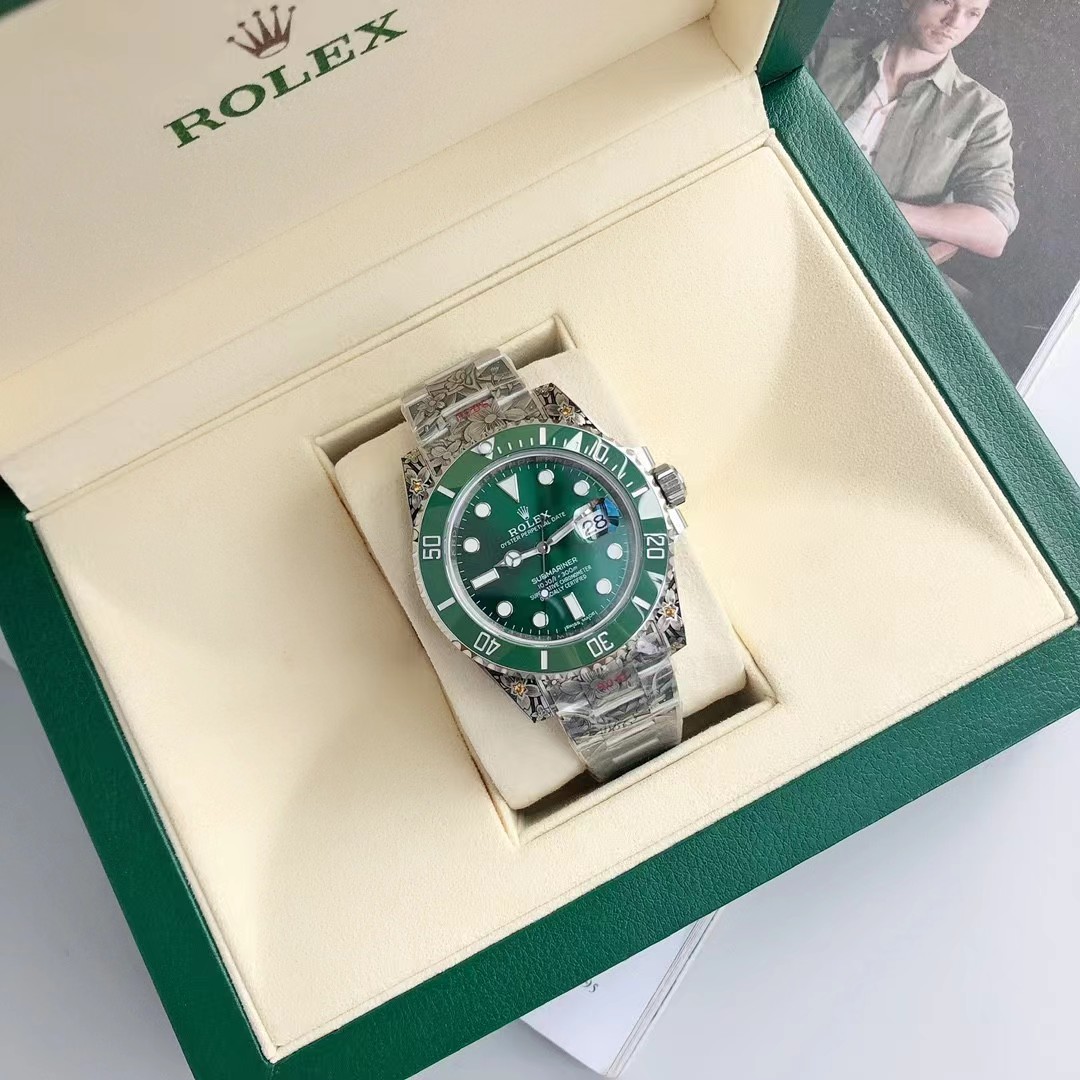 ロレックス サブマリーナーデイト 彫金 116610LV/116610LN-BRAND OFF