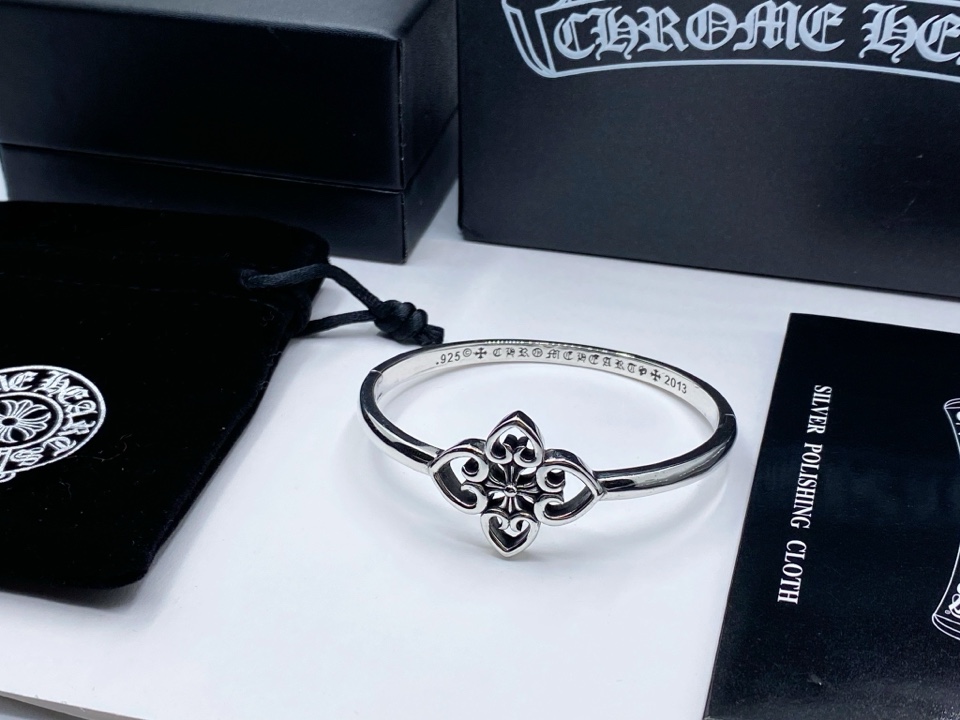 【2026】【Chrome Hearts】  男性と女性のためのクロエハートファッションパーソナリティリング-BRAND OFF