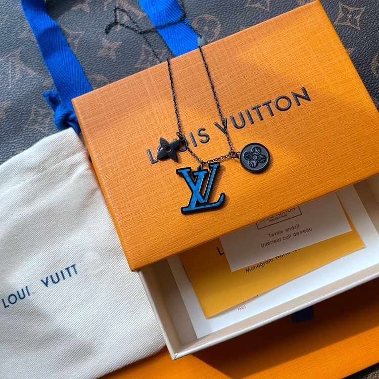 LOUIS VUITTON（ルイヴィトン）ネックレス-BRAND OFF