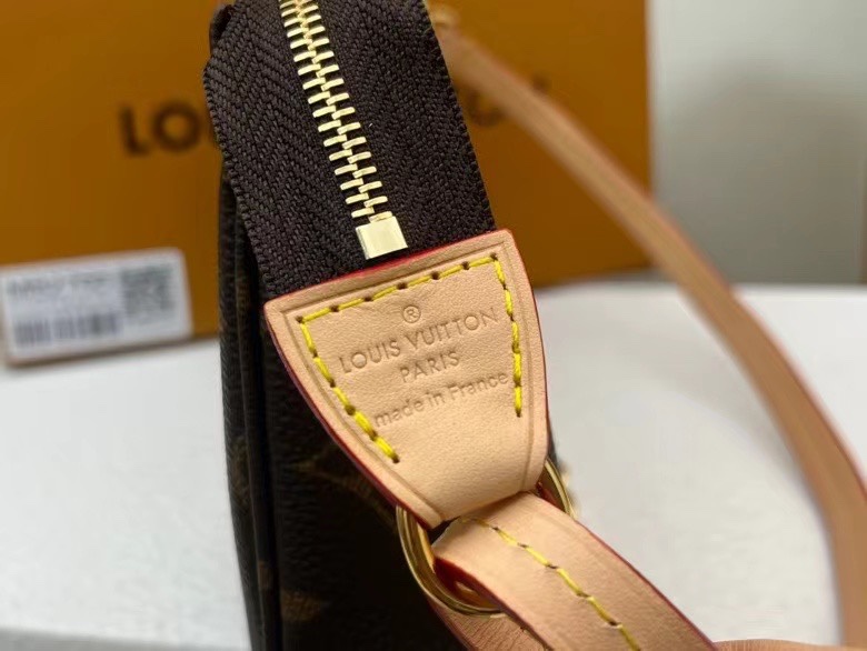 LOUIS VUITTON ルイヴィトン POCHETTE ACCESSOIRES M82766-BRAND OFF
