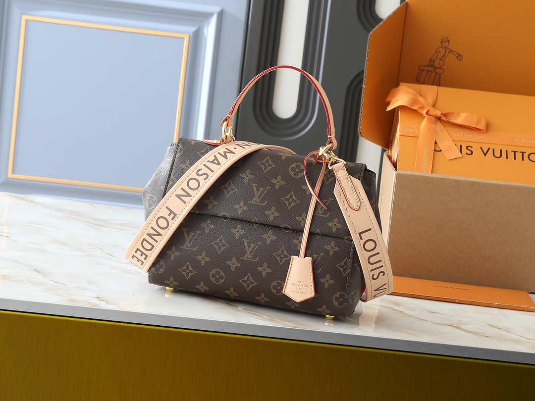 LOUIS VUITTON ルイヴィトン CLUNY BB バッグ M42738 M44863-BRAND OFF