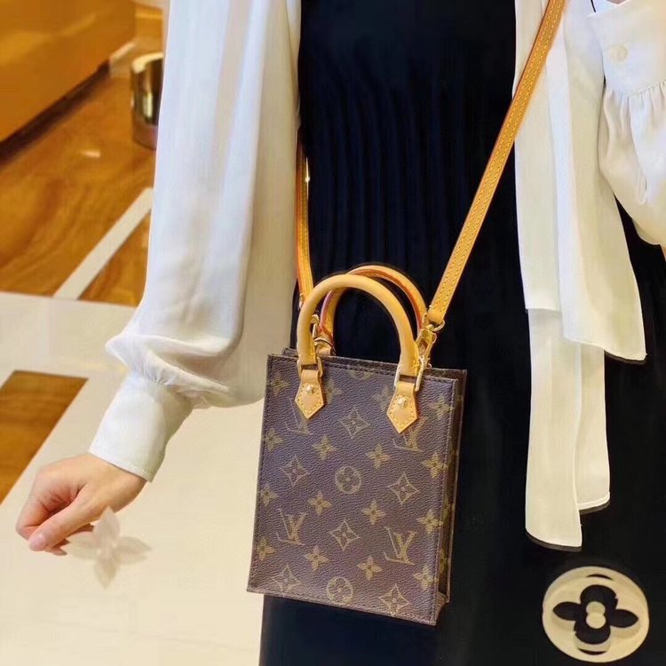LouisVuitton ルイヴィトン ショルダーバッグ & クロスボディバッグ M69442-BRAND OFF