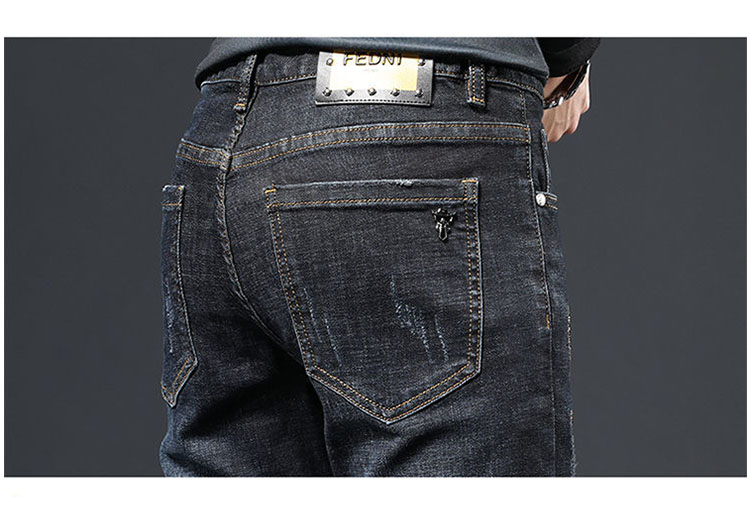 FENDI (フェンディ)公式旗艦店 刺繍ロゴ 、新作ジーンズ-BRAND OFF