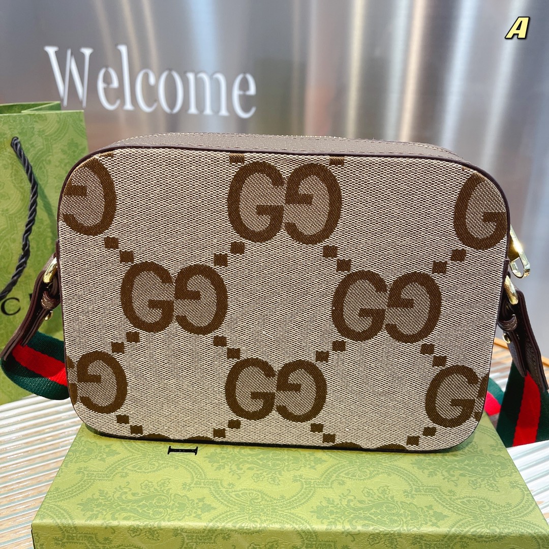 GUCCI(グッチ) メッセンジャーバッグ 24*5*17cm-BRAND OFF