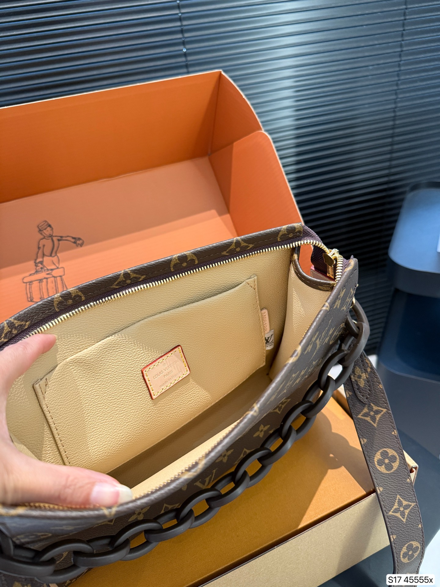LOUIS VUITTON ルイヴィトン トイレタリーバッグ 化粧ポーチ-BRAND OFF