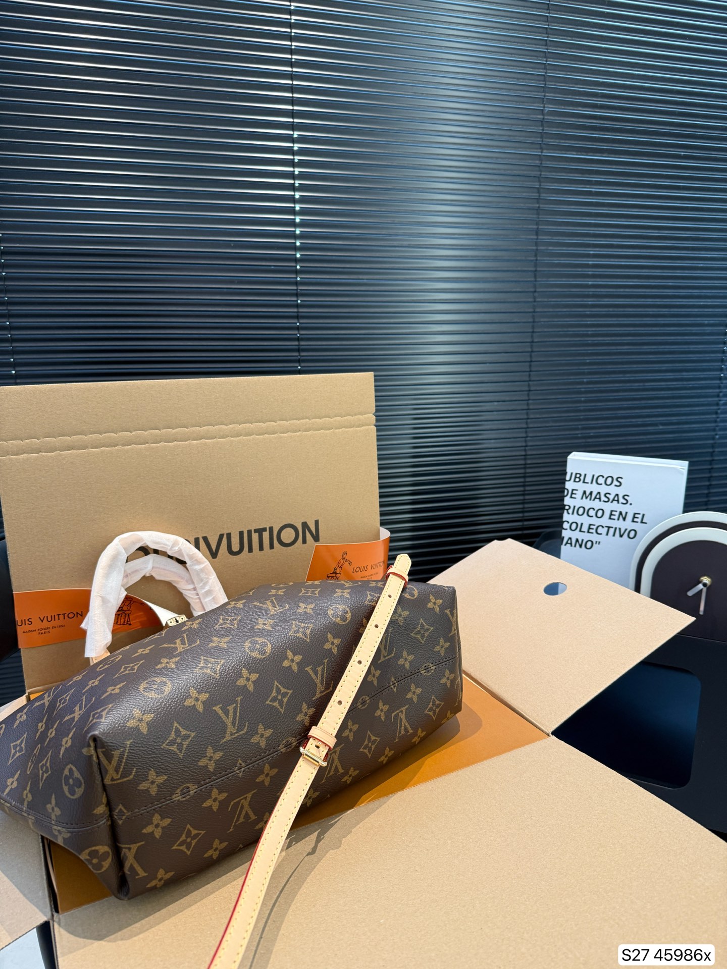 【LOUIS VUITTON旗艦店】ルイヴィトン クロスボディバッグ M45986-BRAND OFF