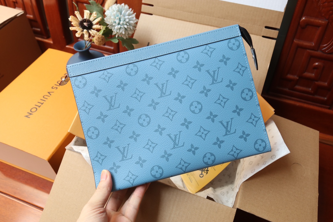 LOUIS VUITTON（ルイヴィトン）POCHETTE VOYAGE クラッチバッグ M61692-BRAND OFF