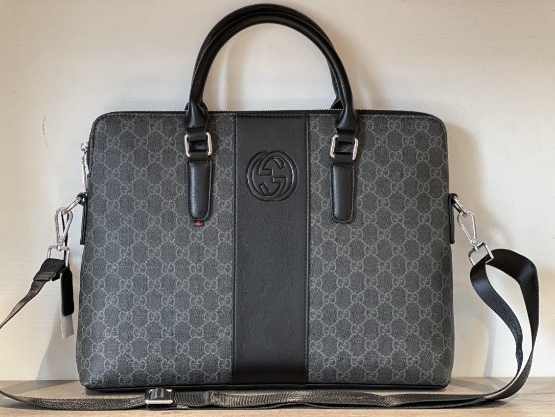 GUCCI 〔グッチ 〕ハンドバッグ-BRAND OFF