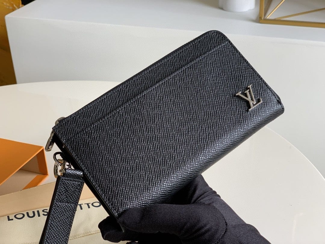 LouisVuitton ストラップ付き長財布 ZIPPY DRAGONNE M69409-BRAND OFF