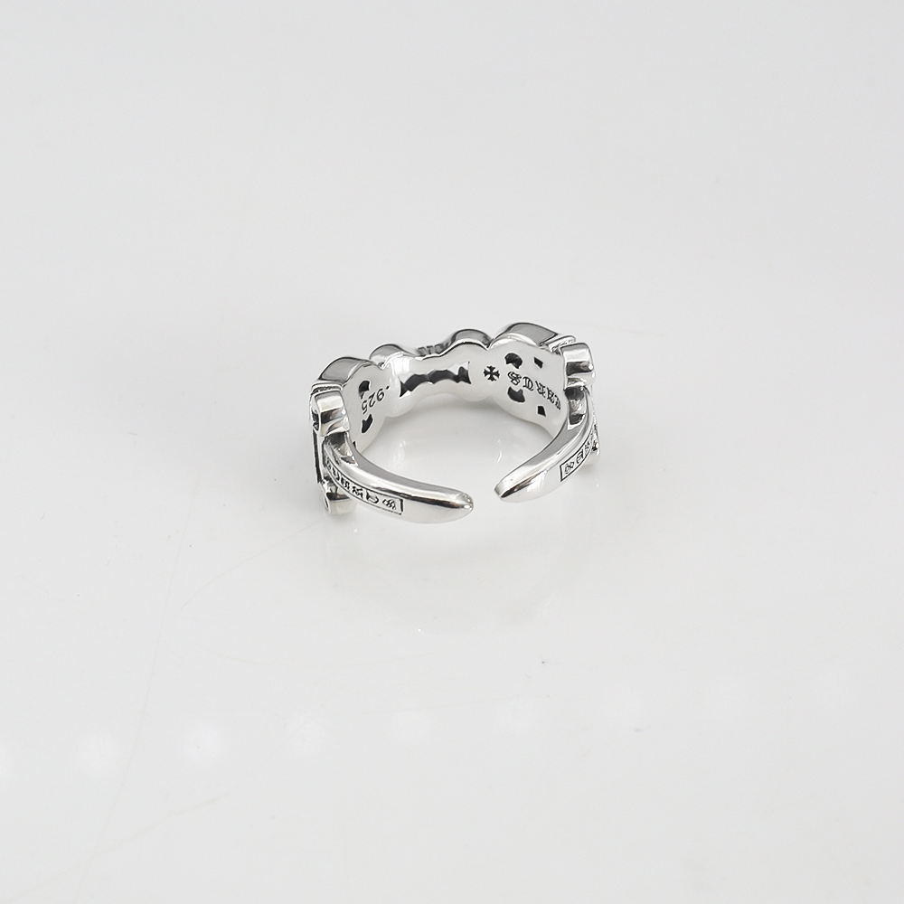【Chrome Hearts】  男性と女性のためのクロエハートファッションパーソナリティリング-BRAND OFF