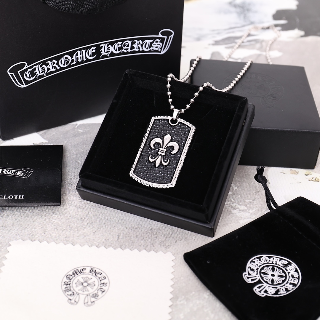 【Chrome Hearts】ネックレス、クロエ ハート ゴールド メッキ ミニ フレーム クロス ネックレス-BRAND OFF