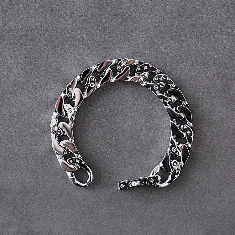 Louis Vuitton（ルイヴィトン） LV ブレスレット 21cm-BRAND OFF