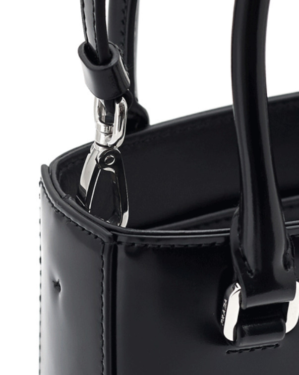 ♦PRADA♦レディースショルダーバッグ☆正規品☆-BRAND OFF