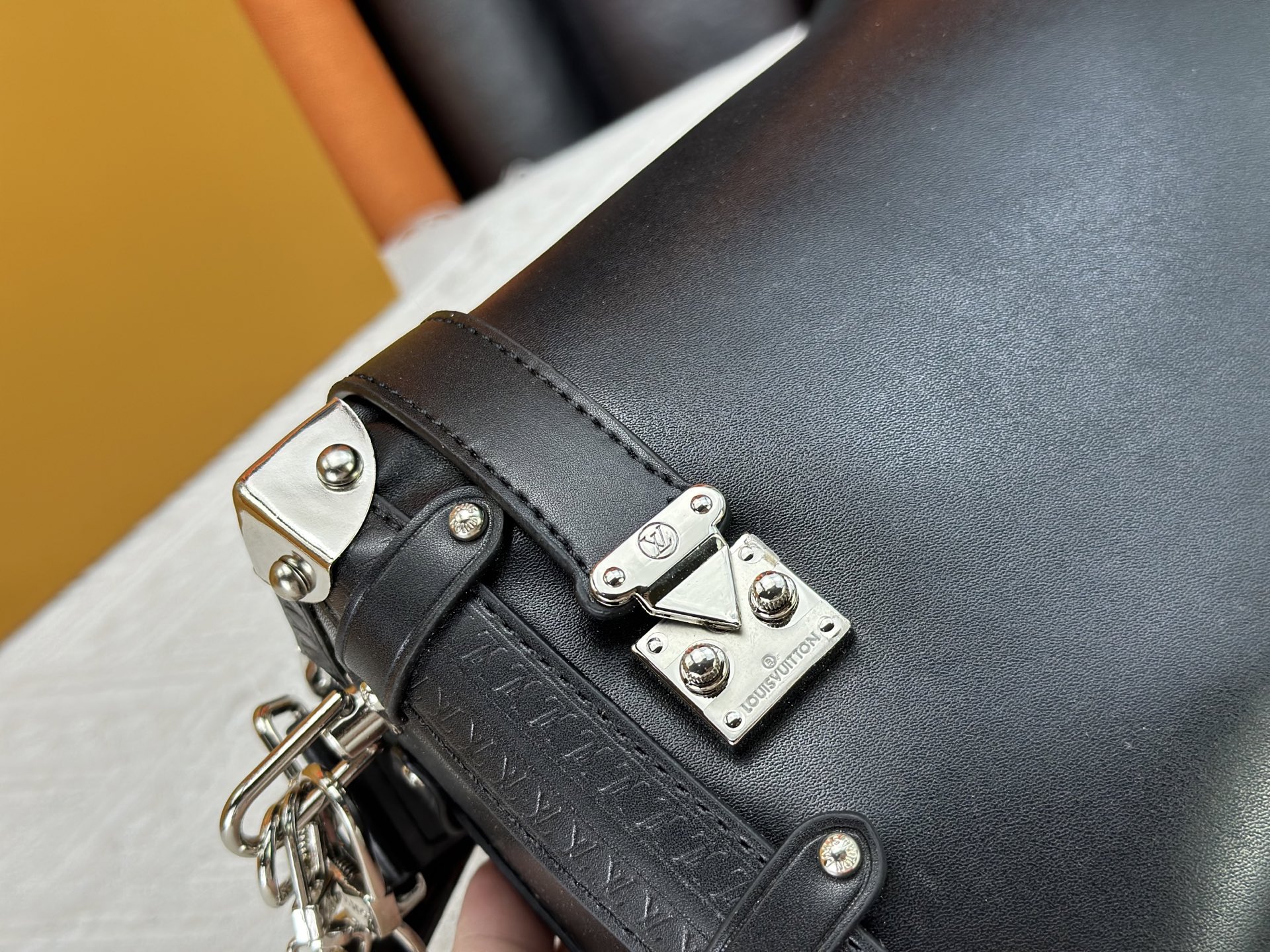 LOUIS VUITTON ルイヴィトン Side Trunk ショルダーバッグ-BRAND OFF