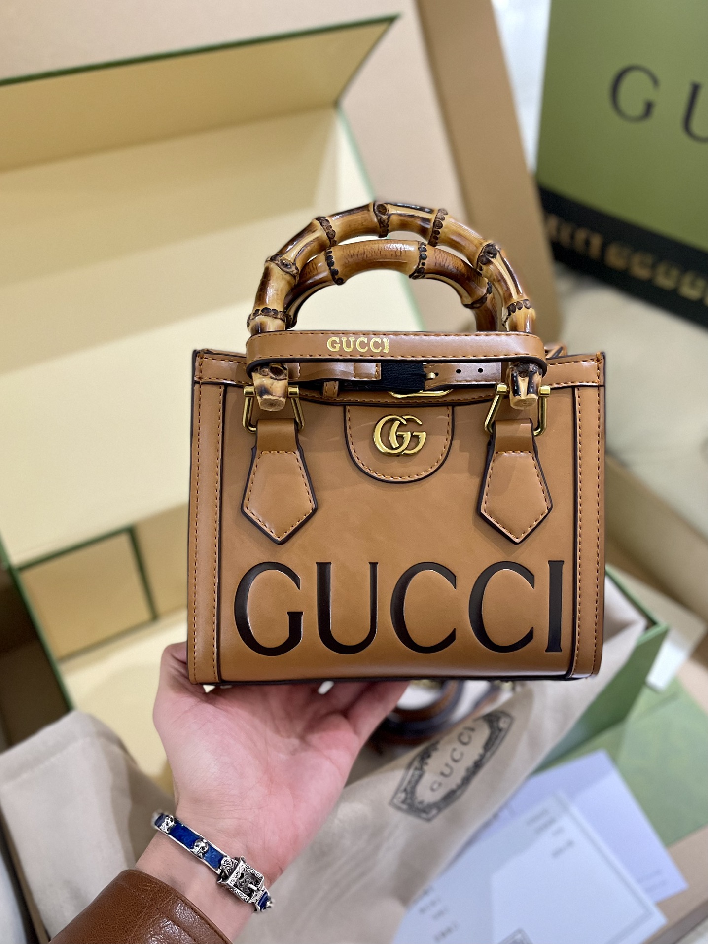 Gucciプレミアムエンボス竹節バッグGucciDianaショッピングバッグ-BRAND OFF