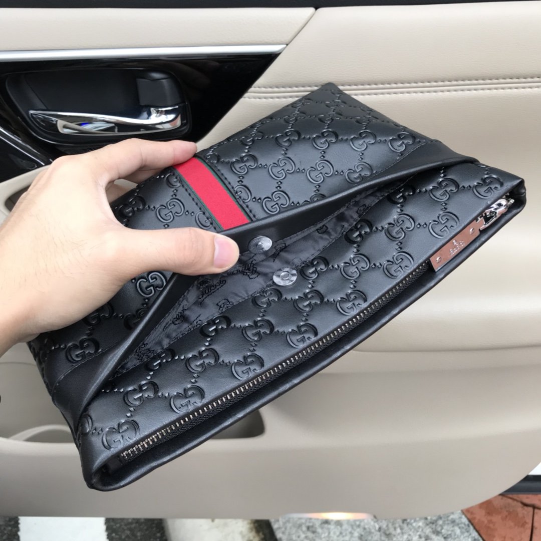 Gucci（グッチ）クラッチバッグ 28x18x3cm-BRAND OFF