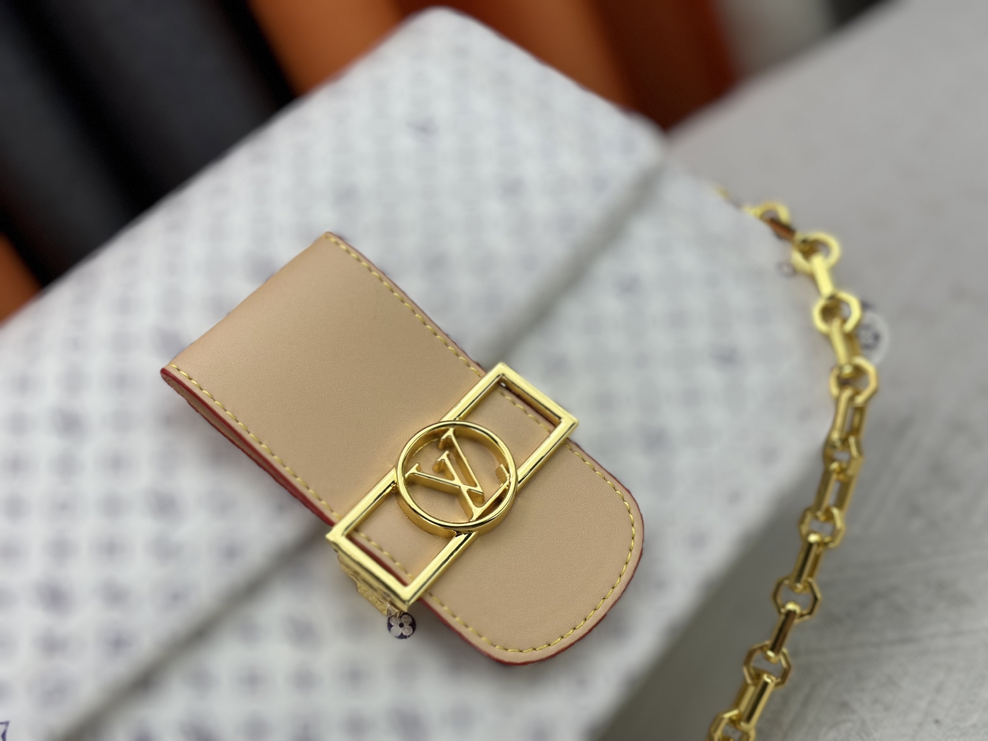 LOUIS VUITTON ルイヴィトン Dauphine Soft GM ショルダーバッグ M13255-BRAND OFF
