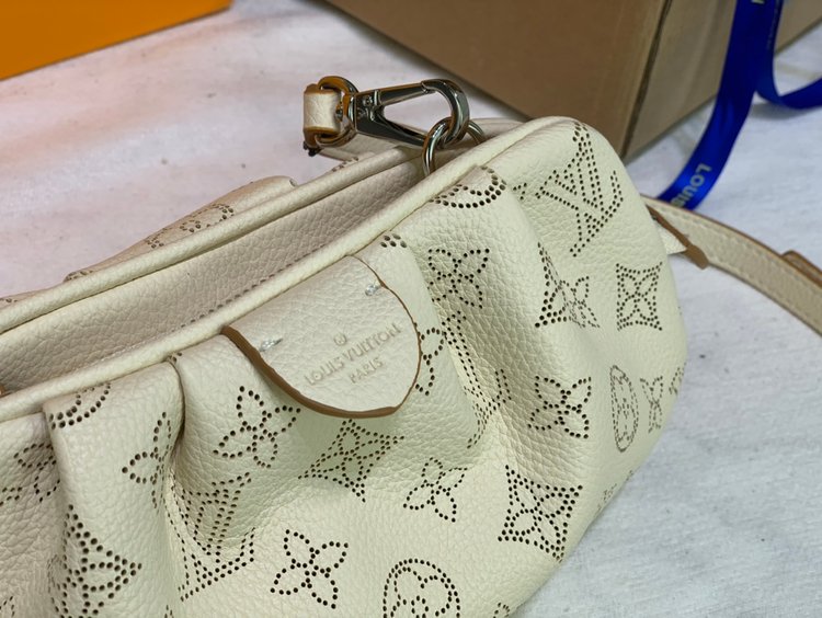 LOUIS VUITTON トートバッグ&ハンドバッグ M80093 23 x 12.5 x 5 cm-BRAND OFF