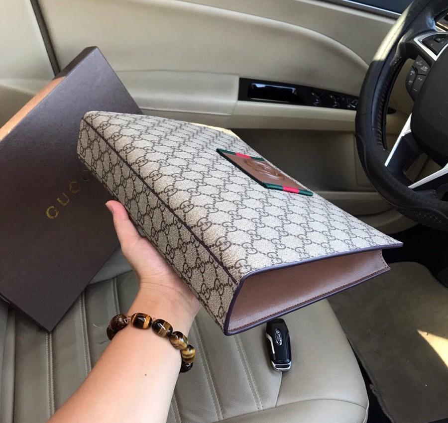 Gucci（グッチ）クラッチバッグ 31.5x24x6cm-BRAND OFF