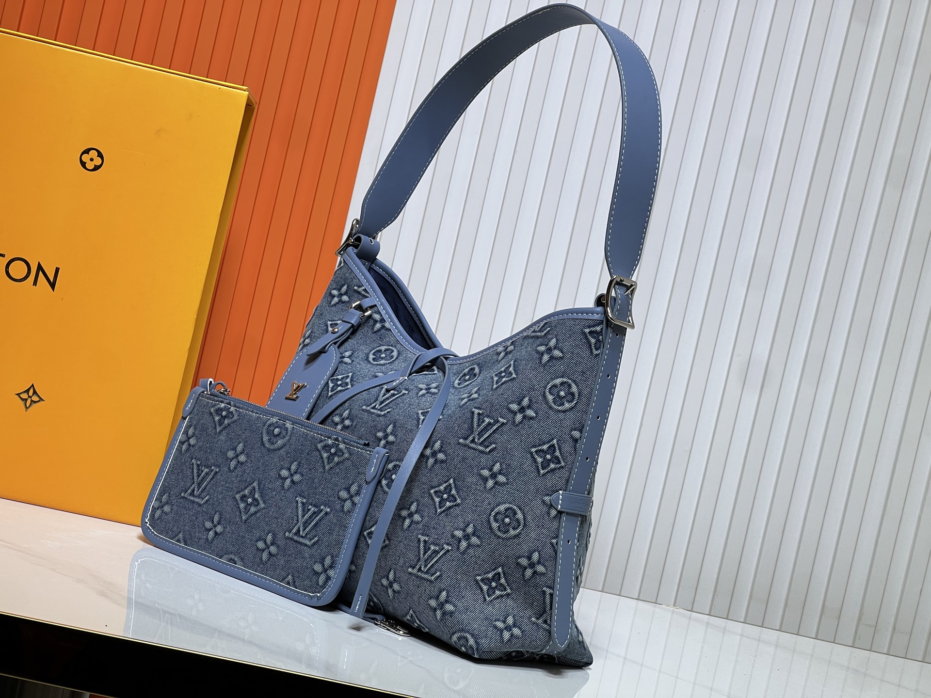 LOUIS VUITTON ルイヴィトン CarryAll デニムバッグ-BRAND OFF
