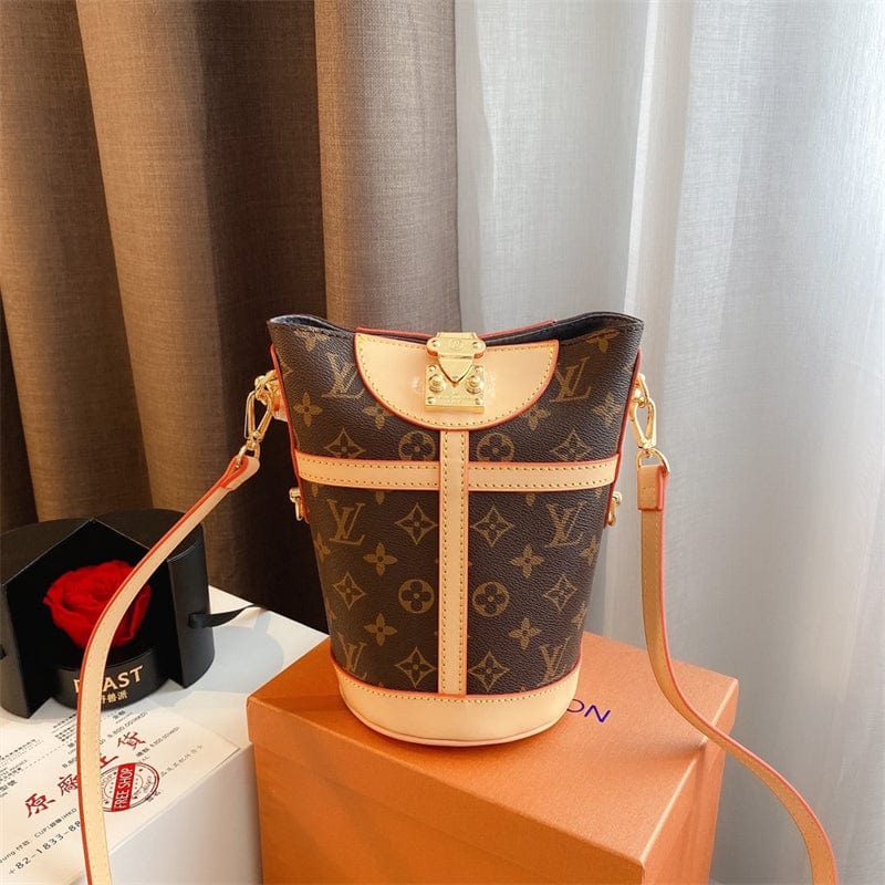 Louis Vuitton ダッフルバッグ MONOGRAM バケットバッグM43587-BRAND OFF