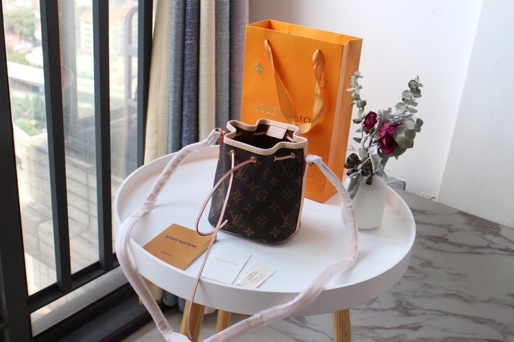 Louis Vuitton ルイヴィトン NANO NOE M41346 ショルダーバッグ 13x15x9-BRAND OFF