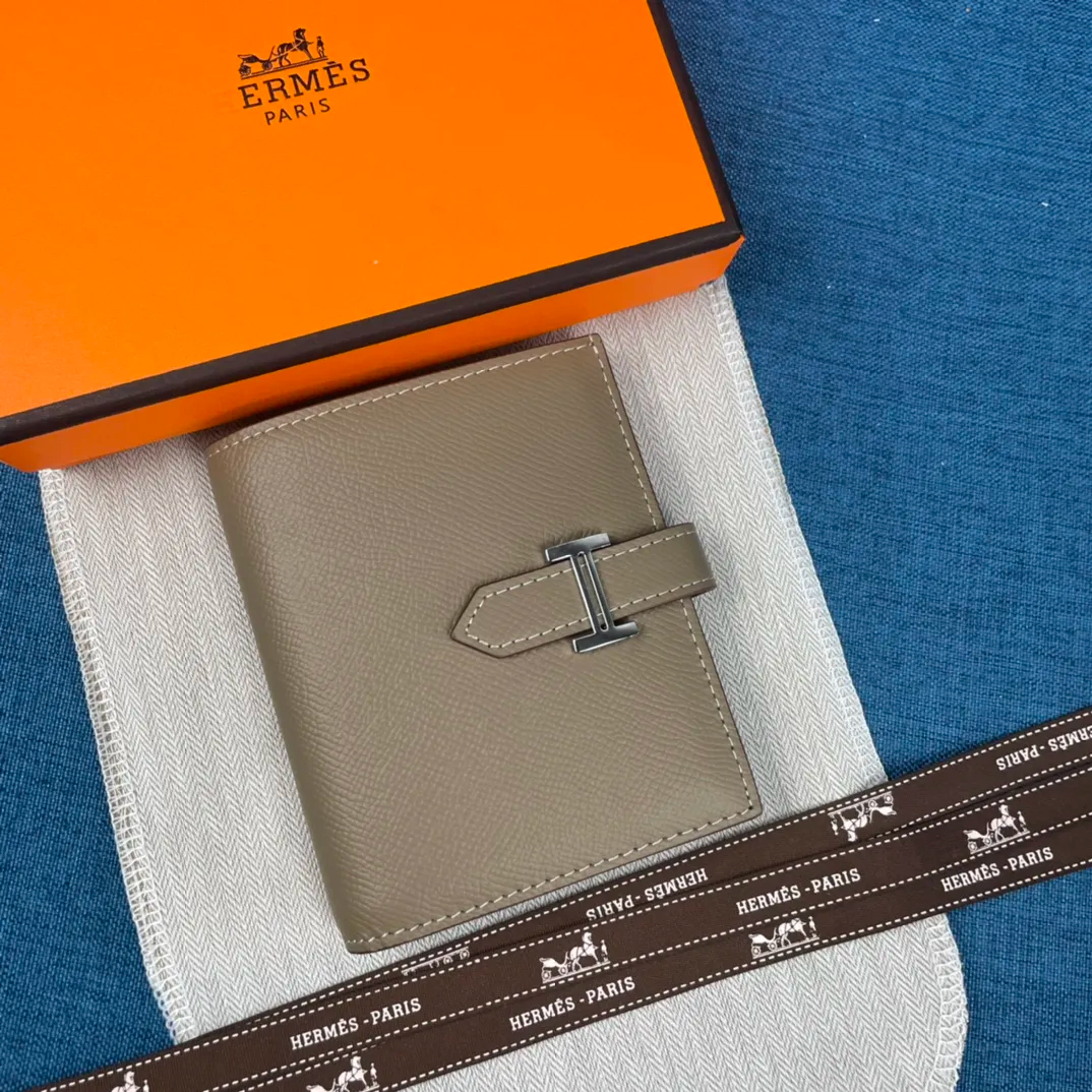 HERMÈS 財布 10カラー 10X12CM-BRAND OFF