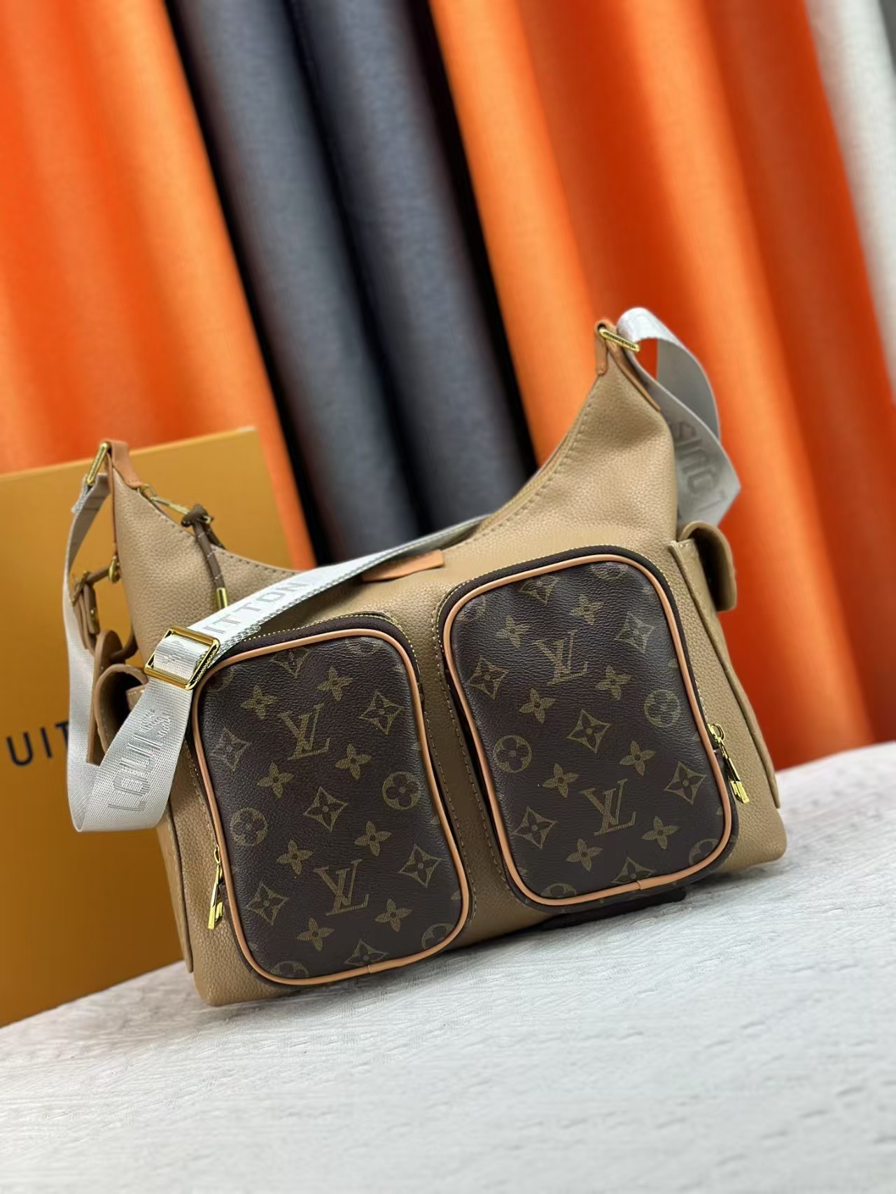 LouisVuitton ルイヴィトン M12697 HOBO CARGO ショルダーバッグ-BRAND OFF