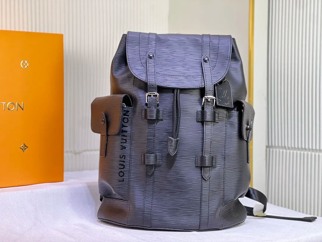 【LOUIS VUITTON】クリストファーMM リュック ロゴ バックパック M23764-BRAND OFF